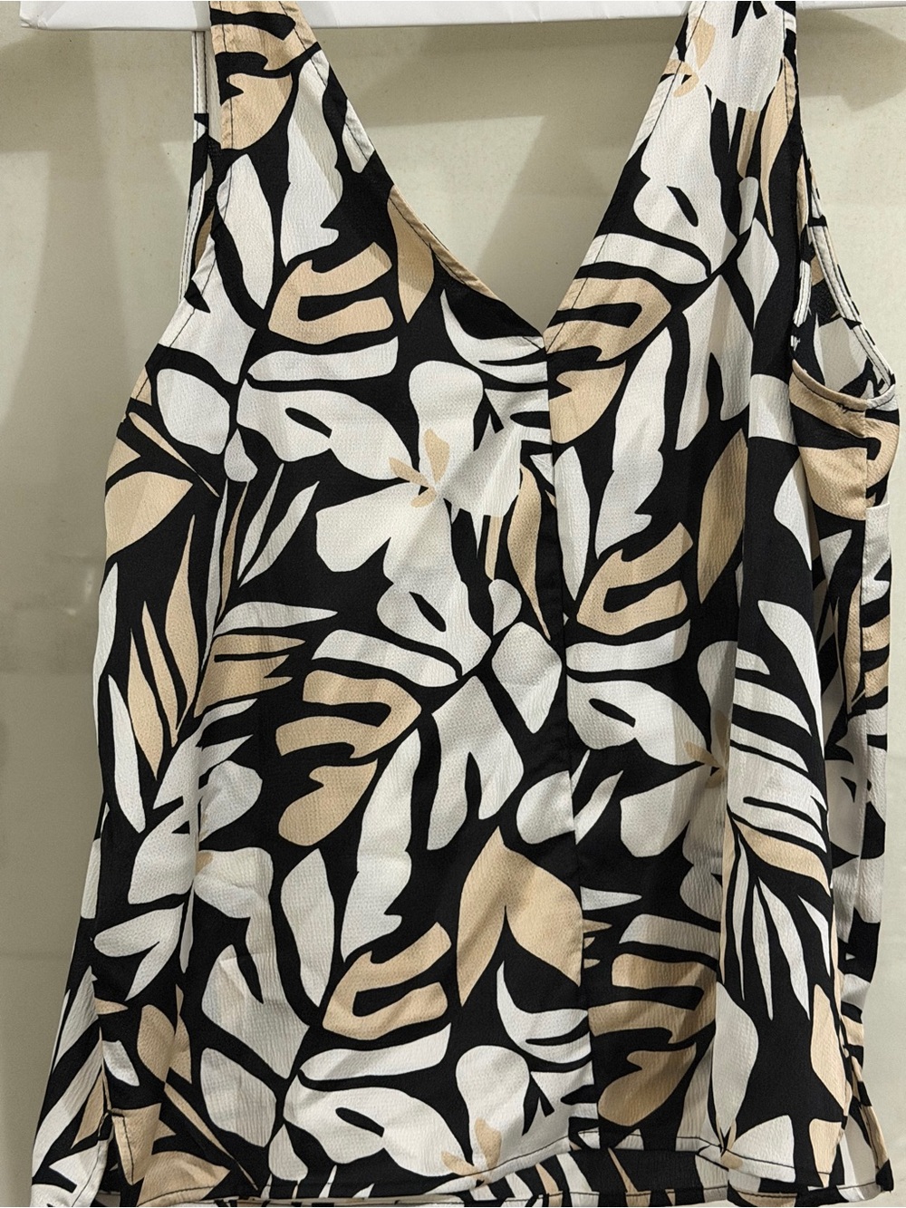 Old Navy Beige Black White Printed Top